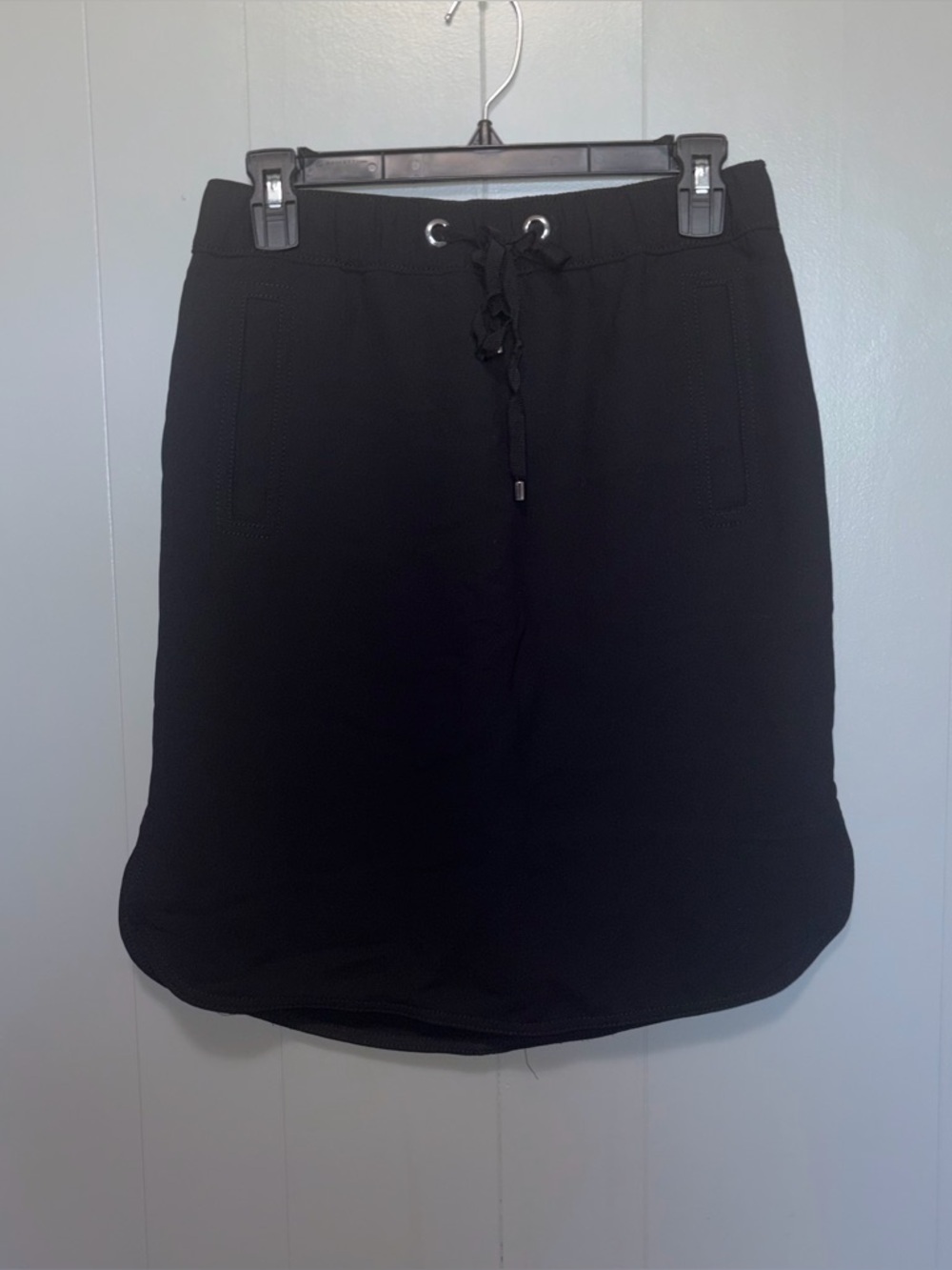 Ann Taylor Black Drawstring Pull-on Skirt Small